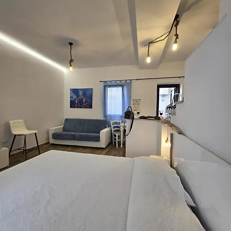 House Margherita Apartament *